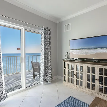 Crystal Shores West 204