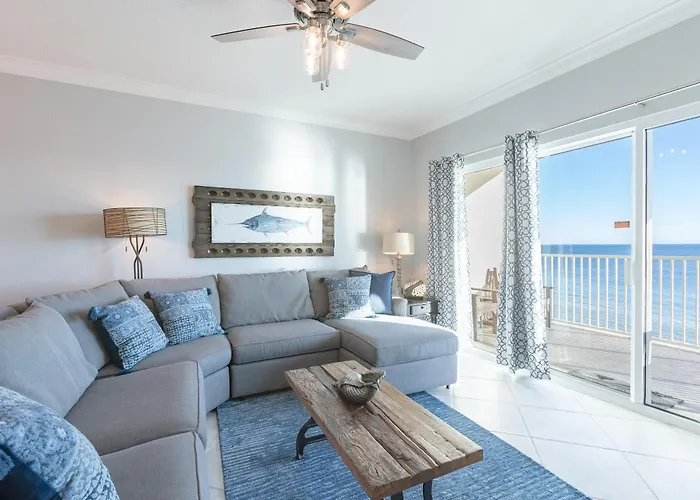 Holiday home Crystal Shores West 204