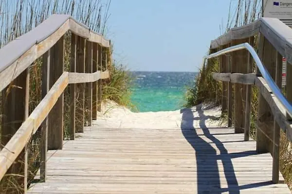 Holiday home Crystal Shores West 204 *