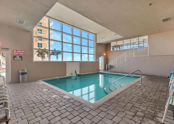 Crystal Shores West 204